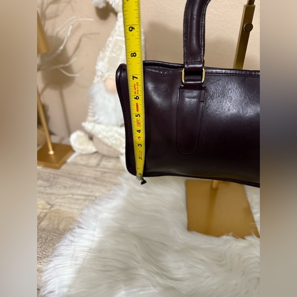 Vintage Coach Slim Satchel leather bag - Picture 6 of 12